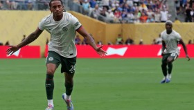 登贝莱首度加冕！2025年金球奖归属巴黎圣日耳曼飞翼