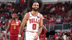 查理·布朗加盟灰熊：篮球生涯逆袭与挑战之路